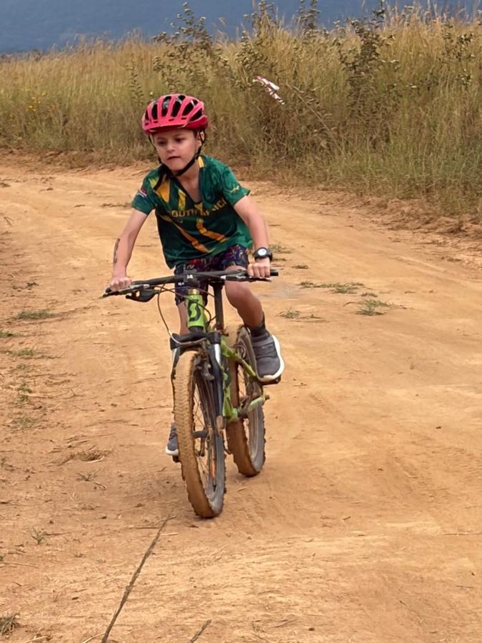 Triathlon cycling